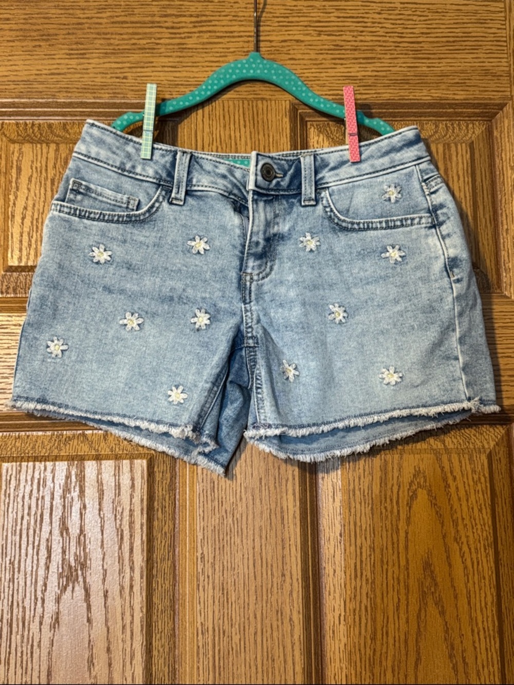SO Light Blue Denim Daisy Embroidered Kids' Shorts